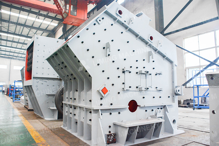 Concasseur à percussion